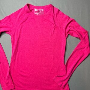 Figs Casma Women’s Seamless long sleeve top in Dragon Fruit size XS